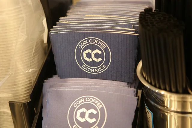 STRATEGI PENGEMBANGAN DAN KEBERHASILAN BISNIS FRANCHISE